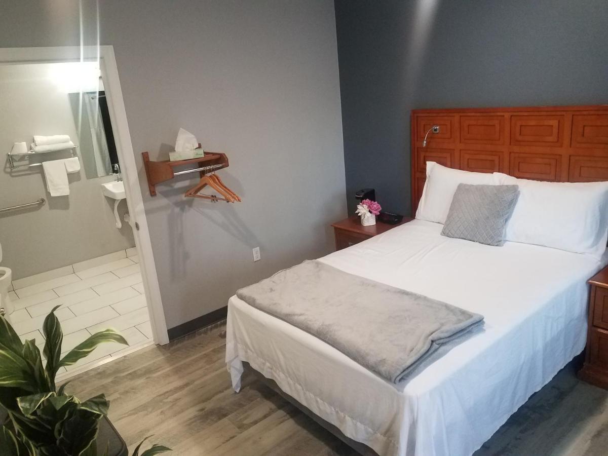 The Carasaljo Motel Lakewood Dış mekan fotoğraf